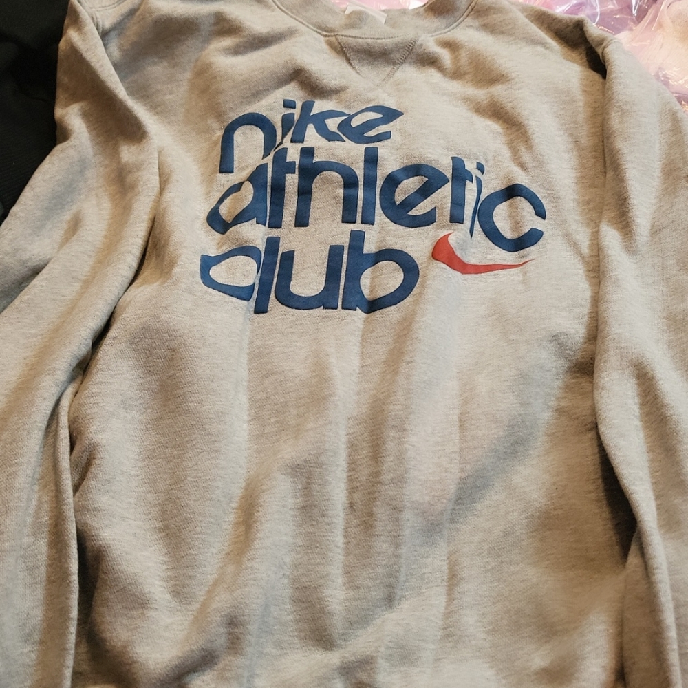 Nike sweater